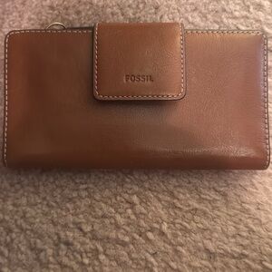 Fossil Tan Leather Bi-Fold Wallet
